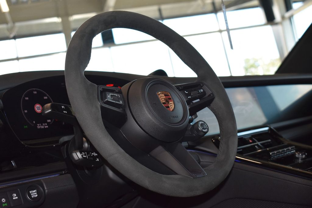 Porsche Panamera 2024