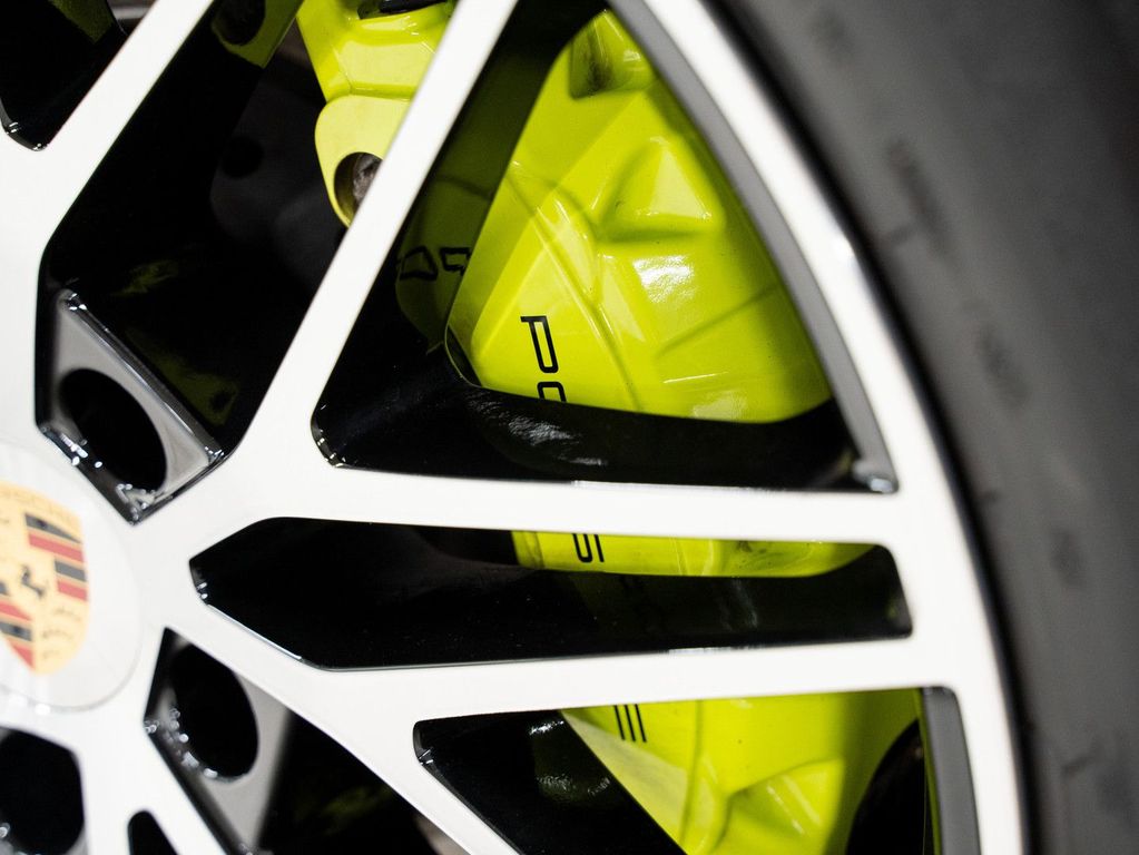 Porsche Cayenne 2024