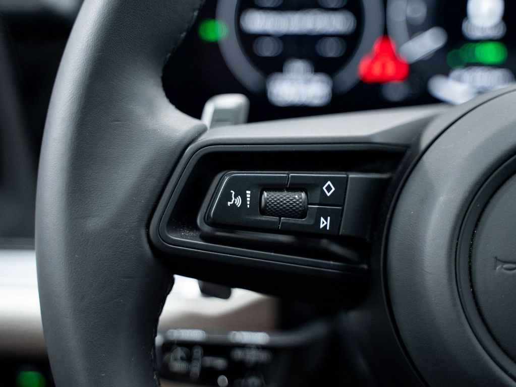 Porsche Cayenne 2024