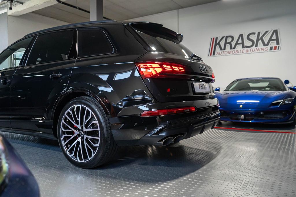 Audi SQ7 2024