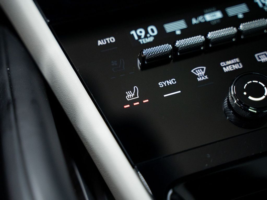 Porsche Cayenne 2024