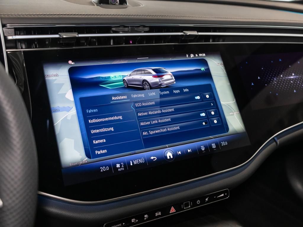 Mercedes-Benz E 300 2025