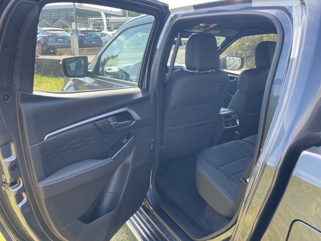 Isuzu D-Max 2025