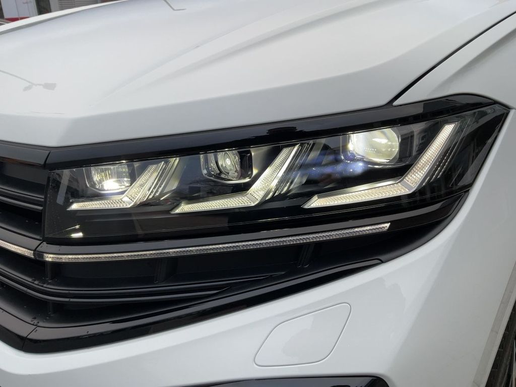 Volkswagen Touareg 2025