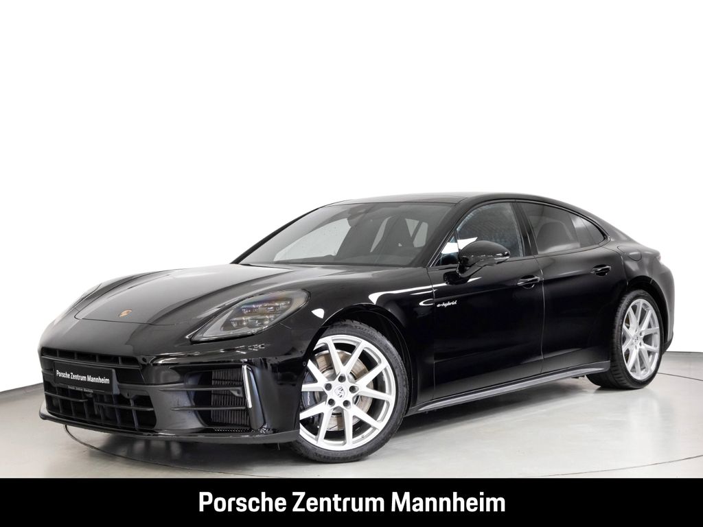 Porsche Panamera 2025