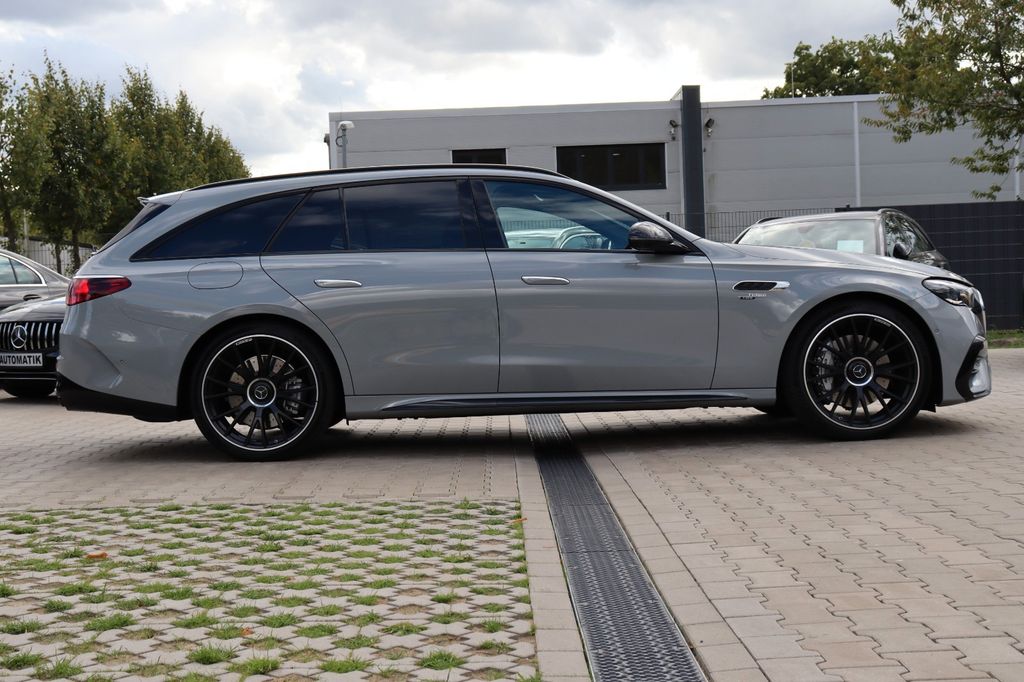 Mercedes-Benz E 53 AMG 2025