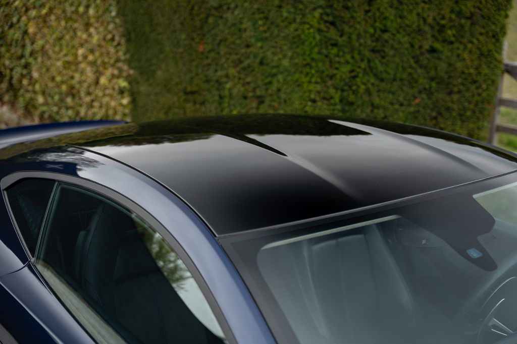 Aston Martin V8 Vantage 2020