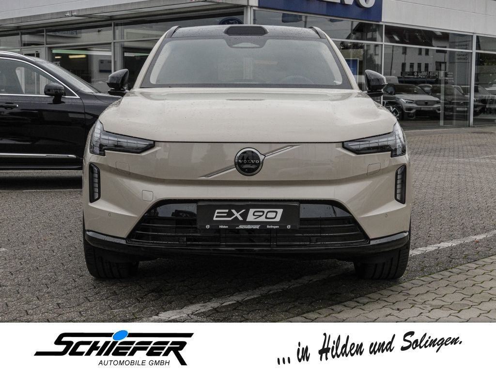 Volvo EX90 2025