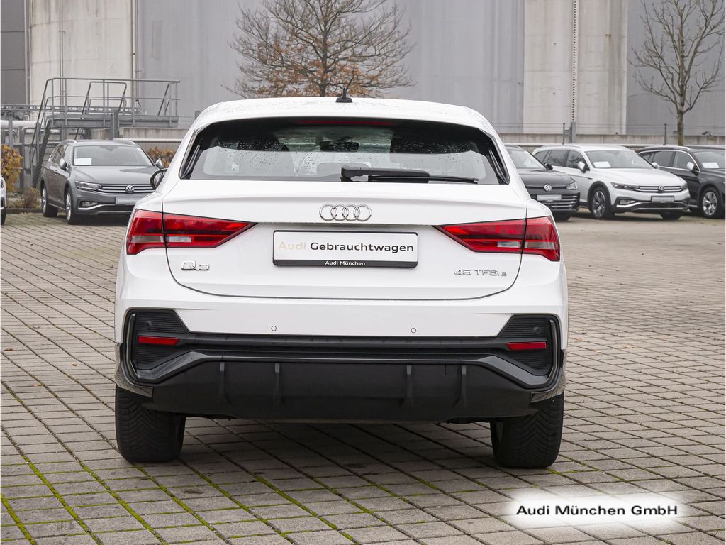 Audi Q3 2022