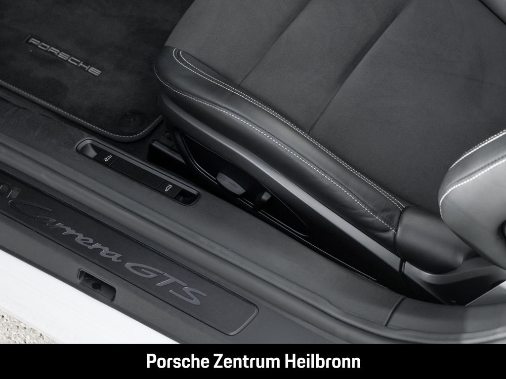 Porsche 992 2024
