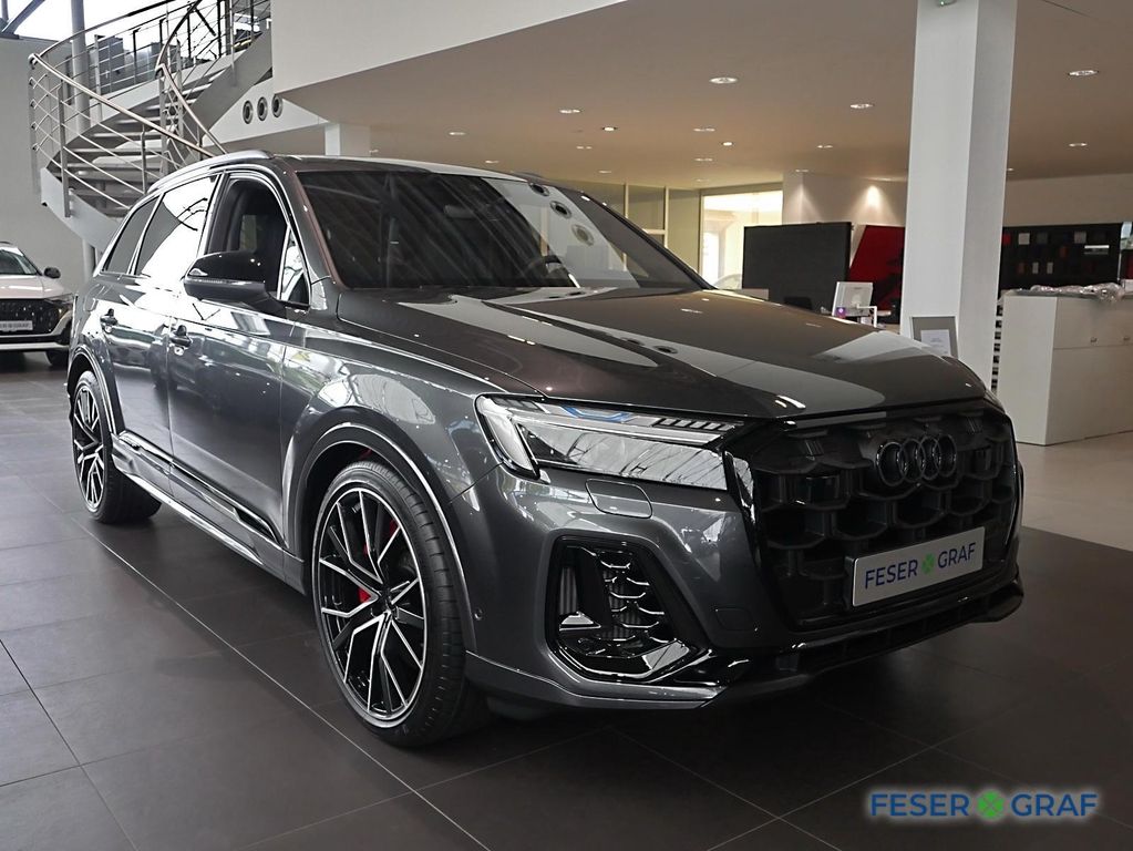 Audi SQ7 2025