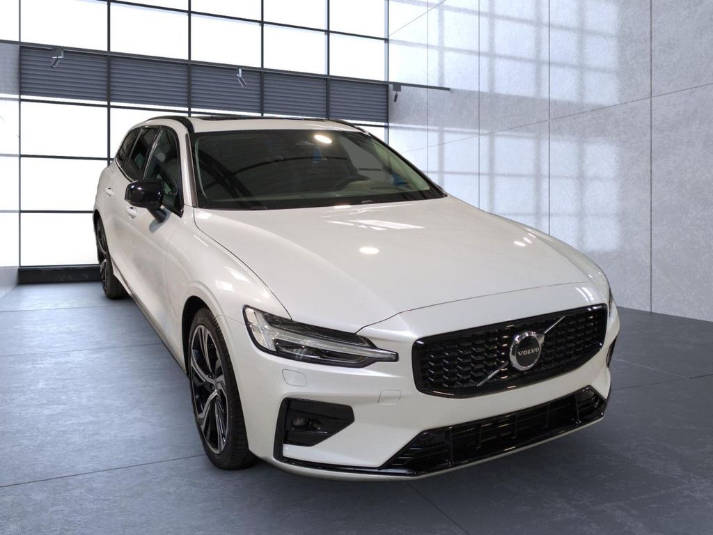 Volvo V60 2024