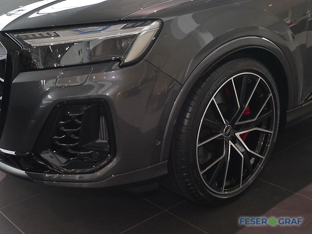 Audi SQ7 2025