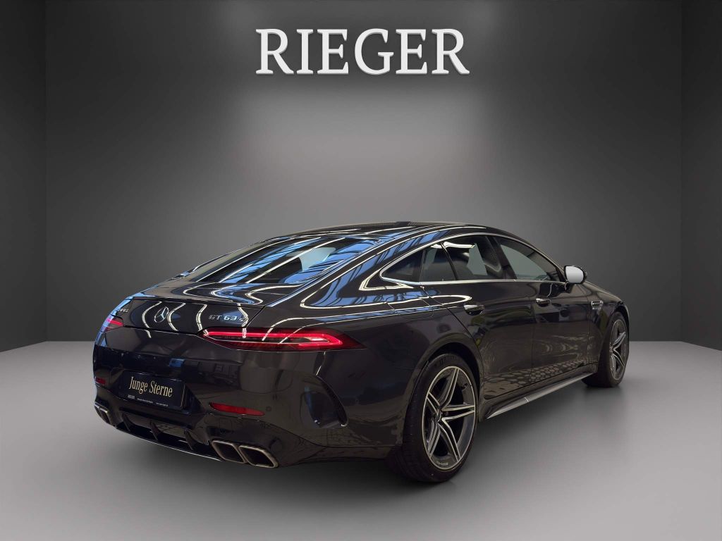 Mercedes-Benz AMG GT 2024