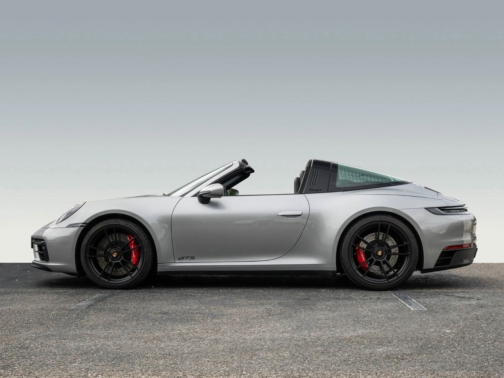 Porsche 992 2022