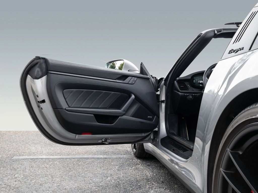 Porsche 992 2022