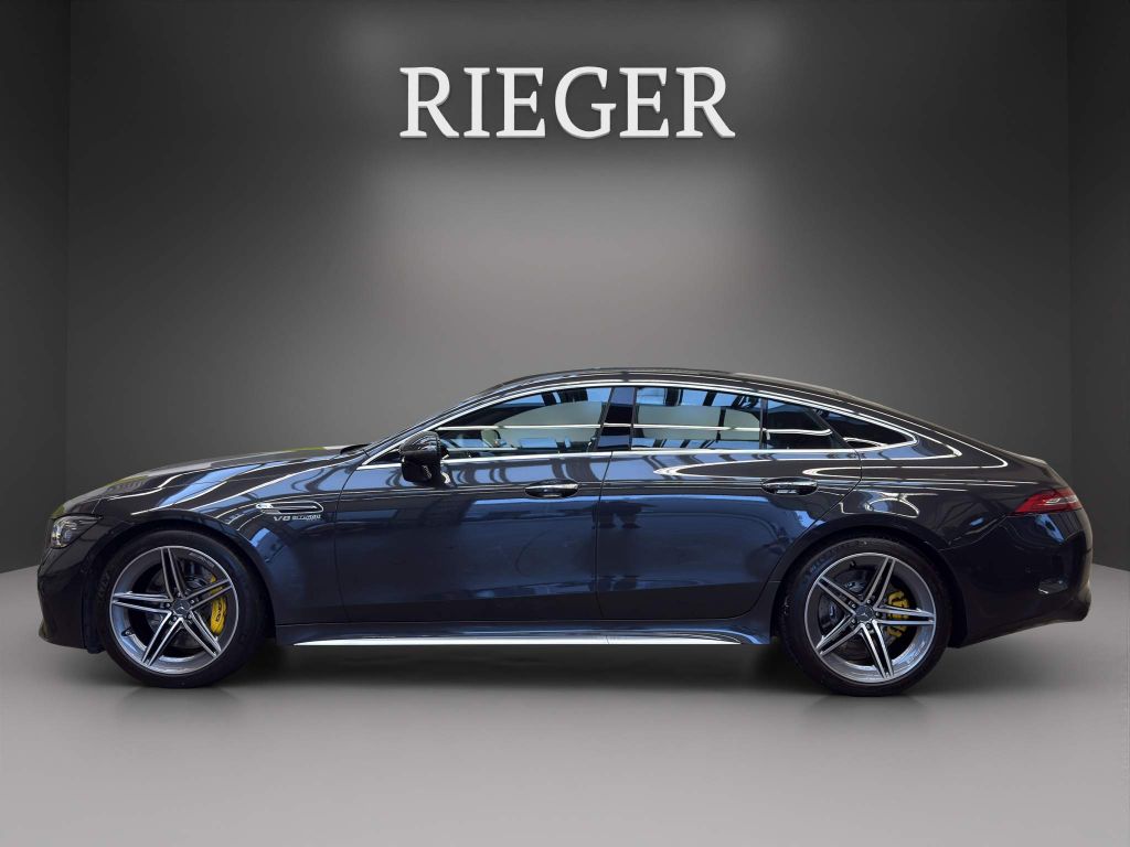 Mercedes-Benz AMG GT 2024