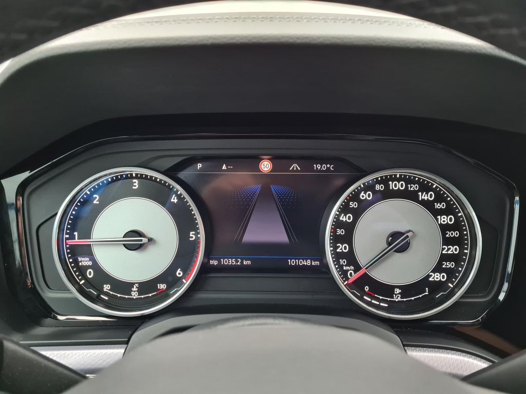 Volkswagen Touareg 2021
