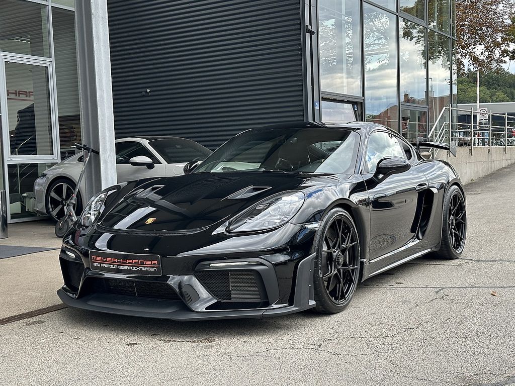 Porsche Other 2025