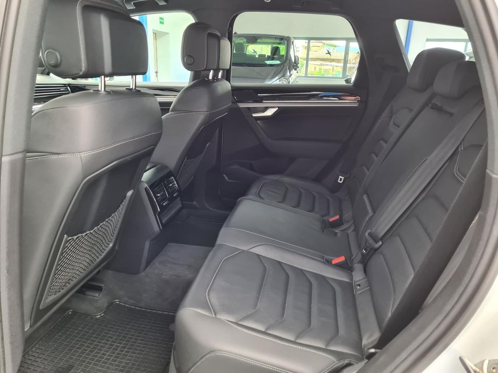Volkswagen Touareg 2021