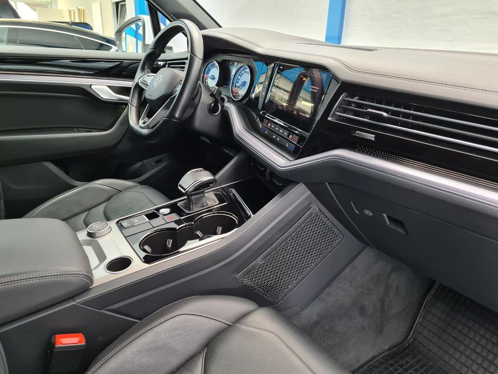 Volkswagen Touareg 2021