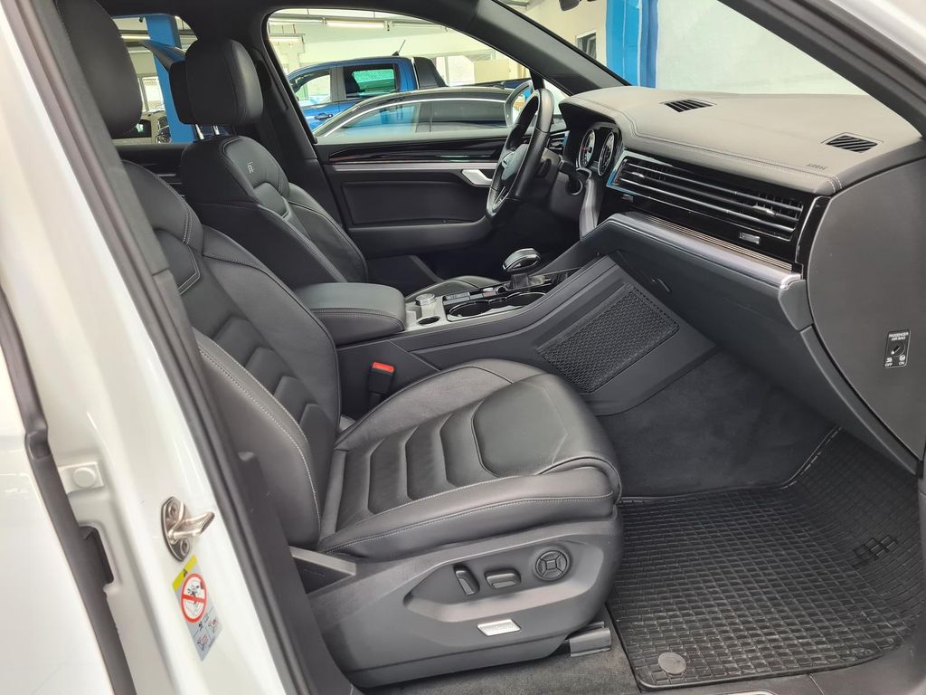 Volkswagen Touareg 2021