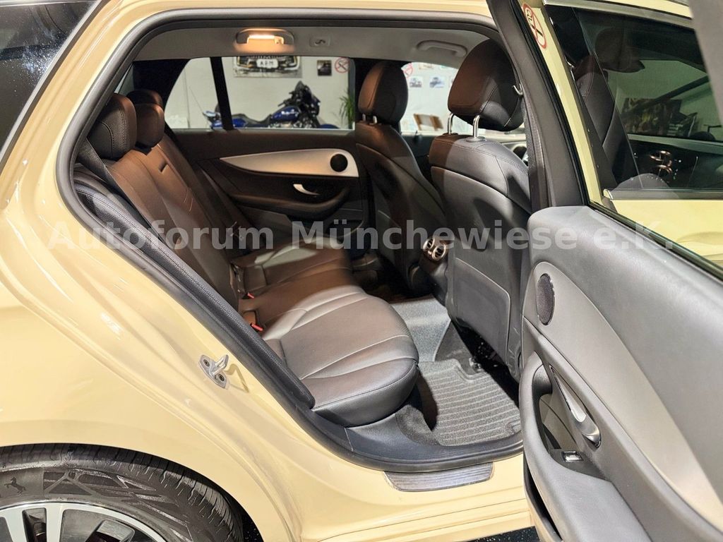 Mercedes-Benz E 200 2023