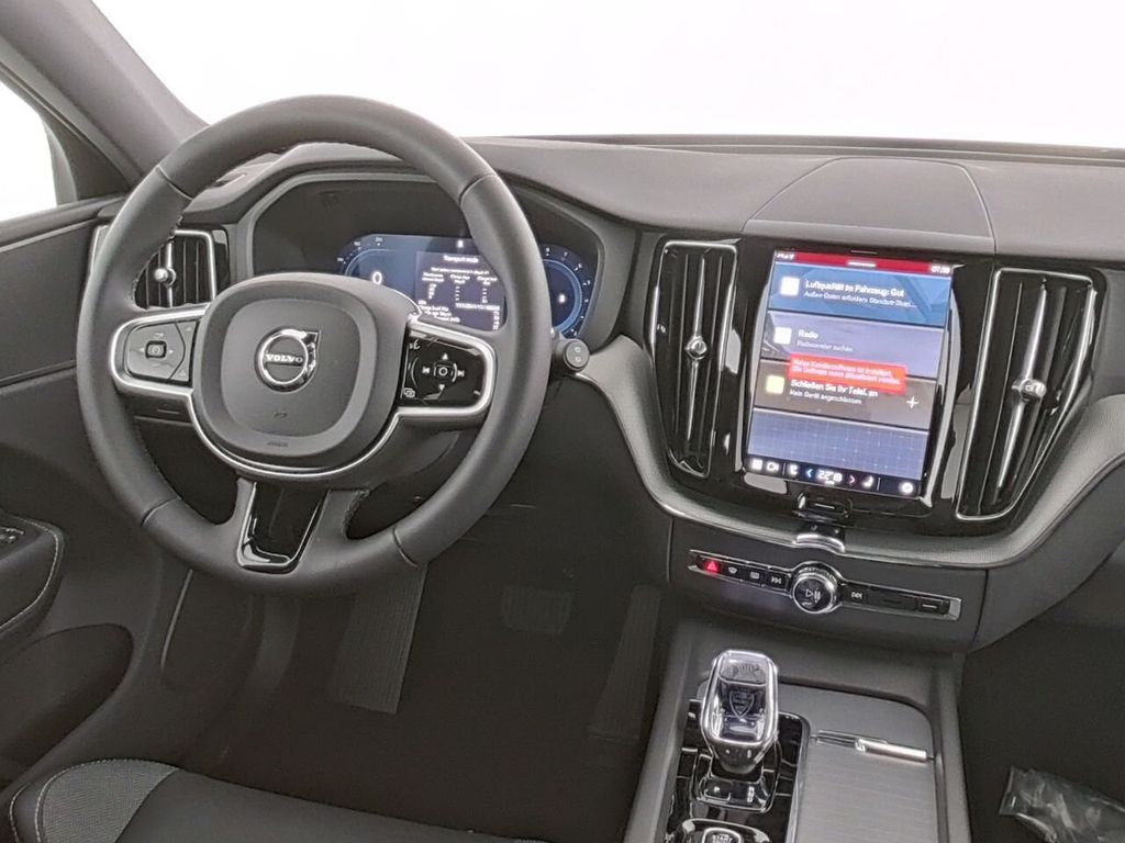 Volvo XC60 2025