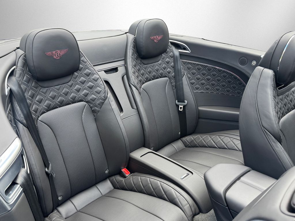 Bentley Continental GTC 2021