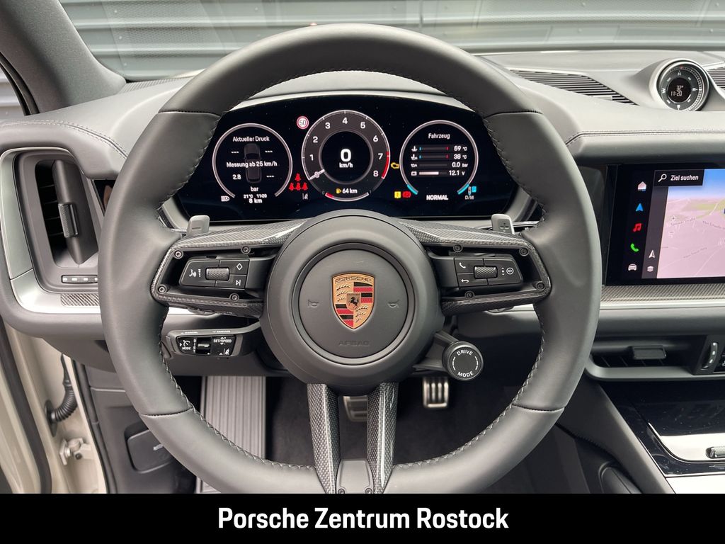 Porsche Cayenne 2025