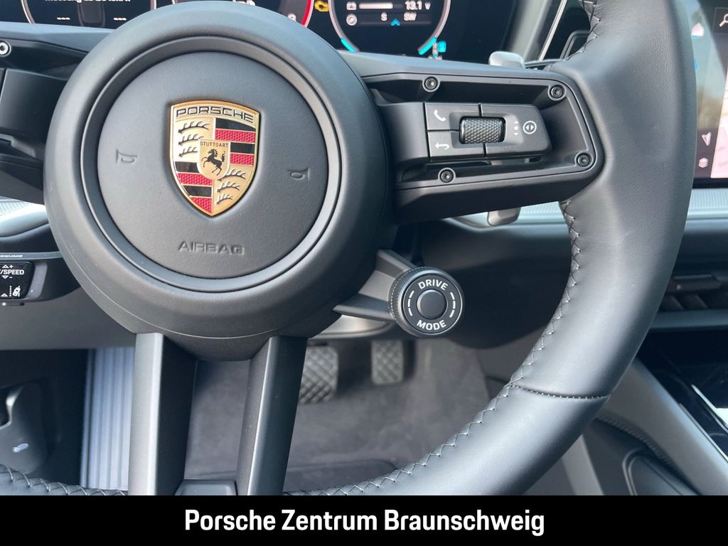 Porsche Cayenne 2025