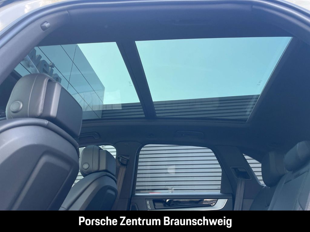 Porsche Cayenne 2025