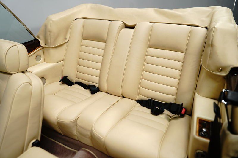 Rolls-Royce Corniche 1990