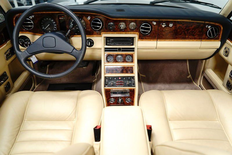 Rolls-Royce Corniche 1990