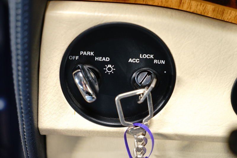 Rolls-Royce Corniche 1990