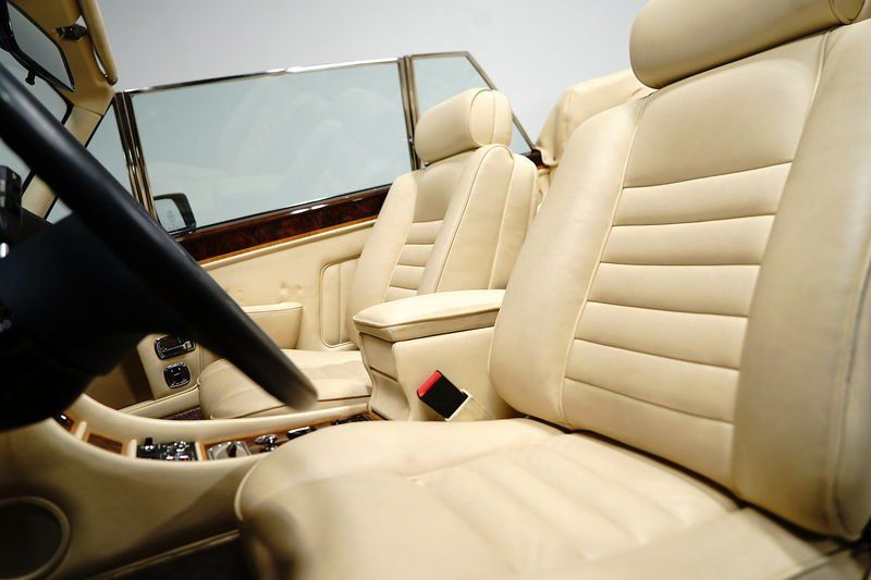 Rolls-Royce Corniche 1990