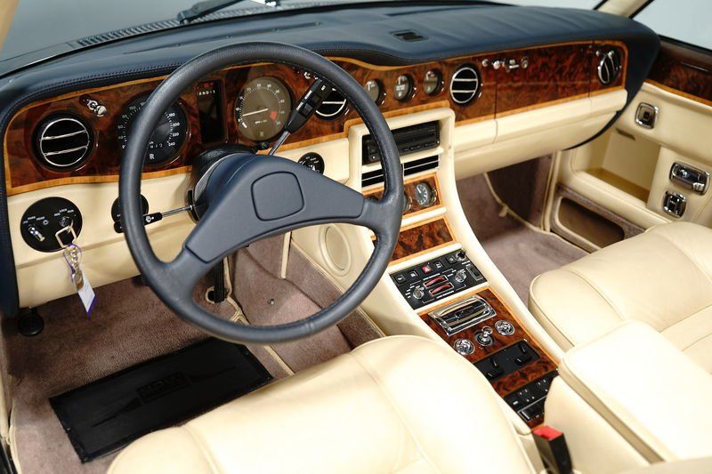 Rolls-Royce Corniche 1990