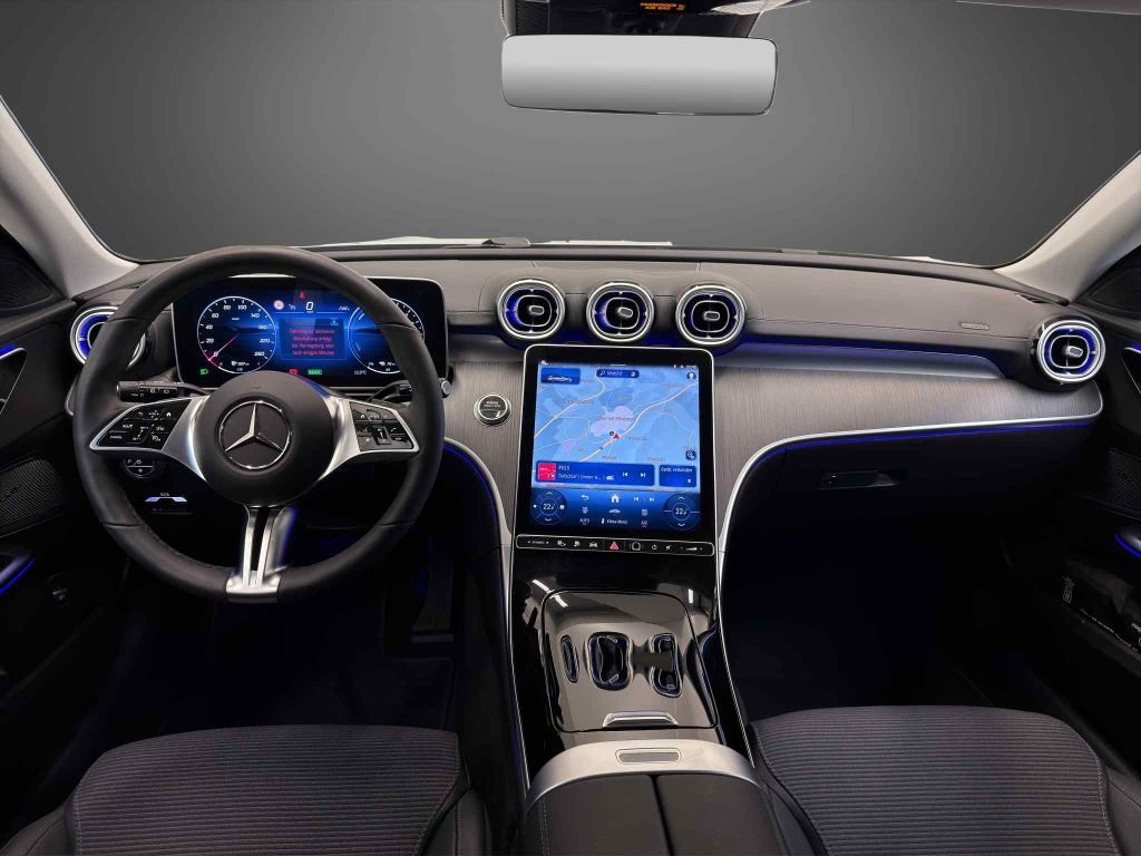 Mercedes-Benz C 300 2025