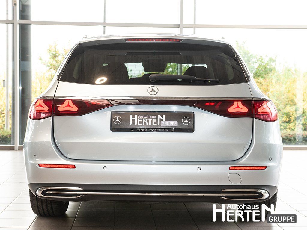 Mercedes-Benz E 220 2024