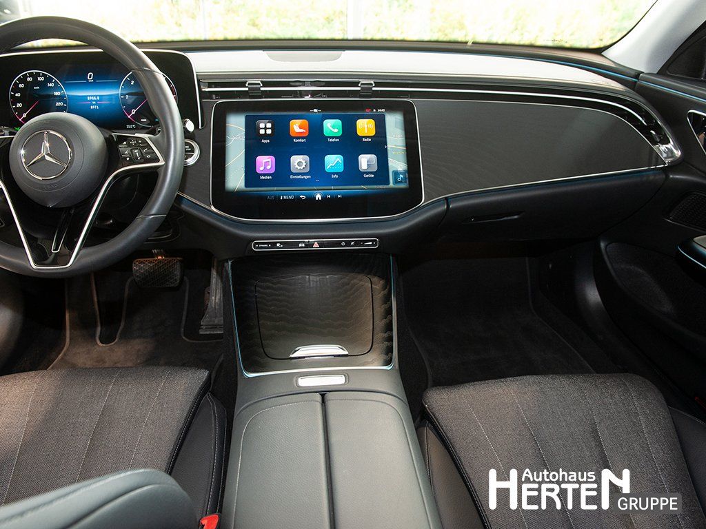 Mercedes-Benz E 220 2024