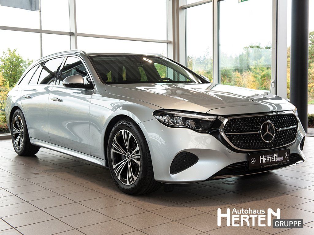 Mercedes-Benz E 220 2024