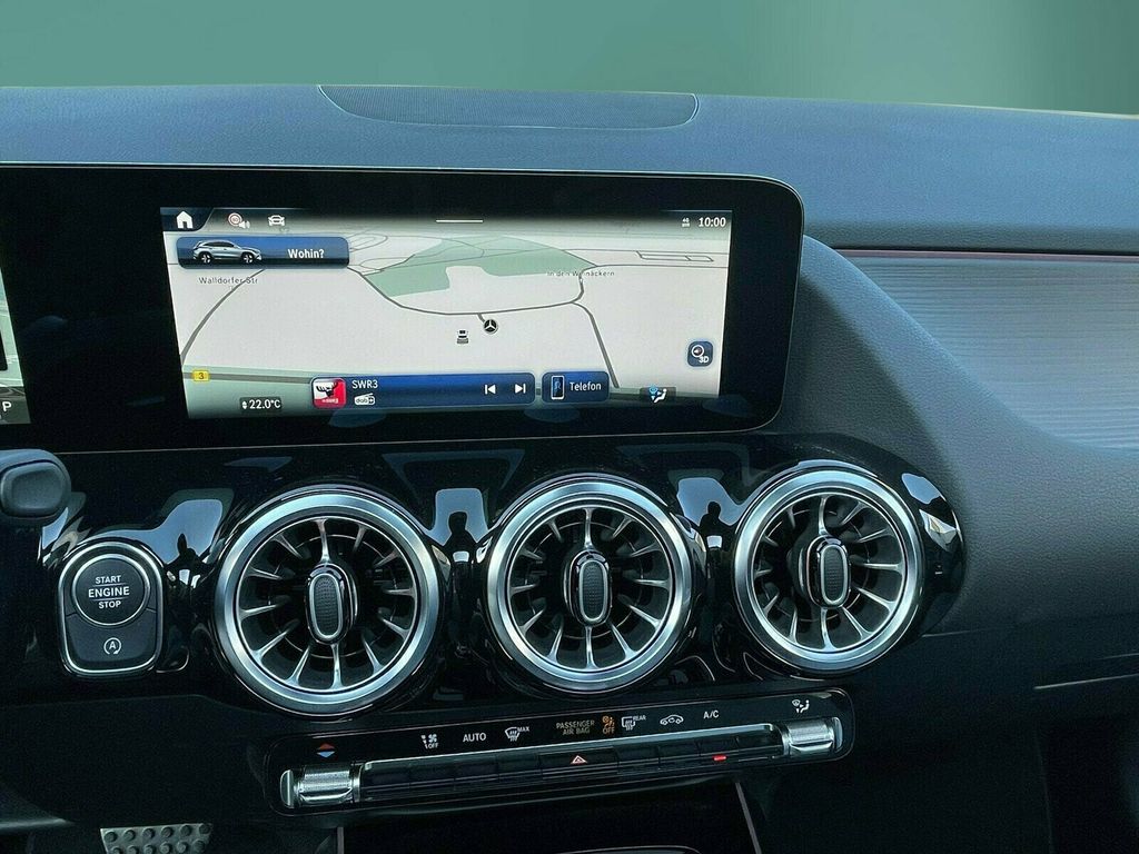 Mercedes-Benz GLA 220 2024