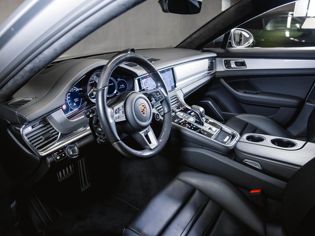 Porsche Panamera 2020