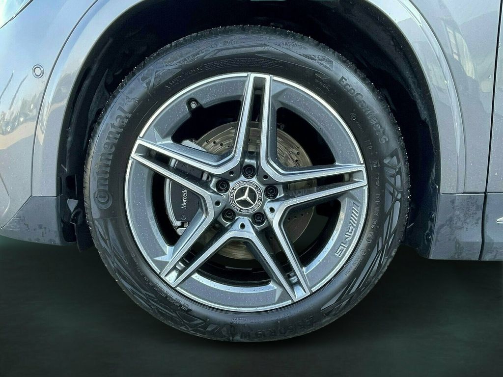 Mercedes-Benz GLA 220 2024