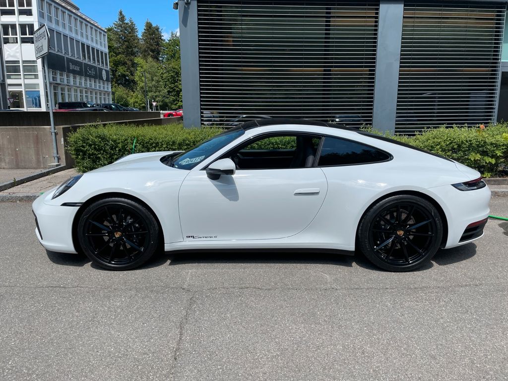 Porsche 992