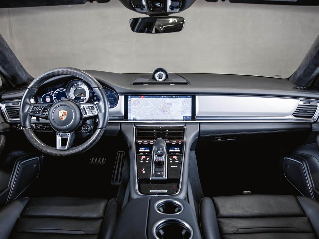 Porsche Panamera 2020