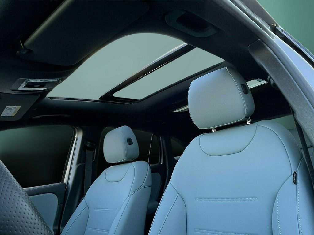 Mercedes-Benz GLA 220 2024