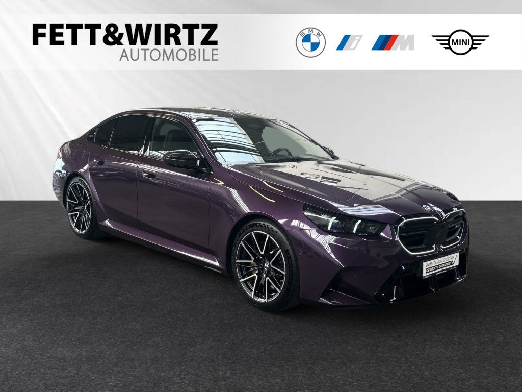 BMW M5 2024