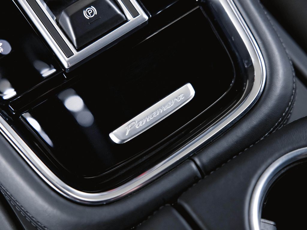 Porsche Panamera 2020