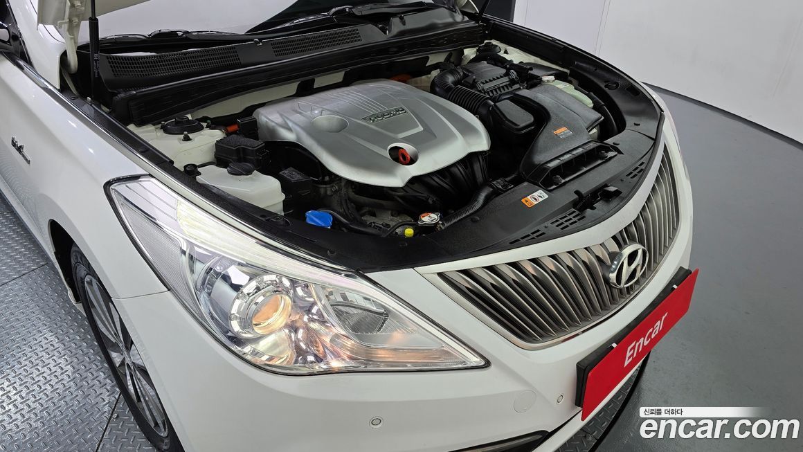 Hyundai Grandeur 2016